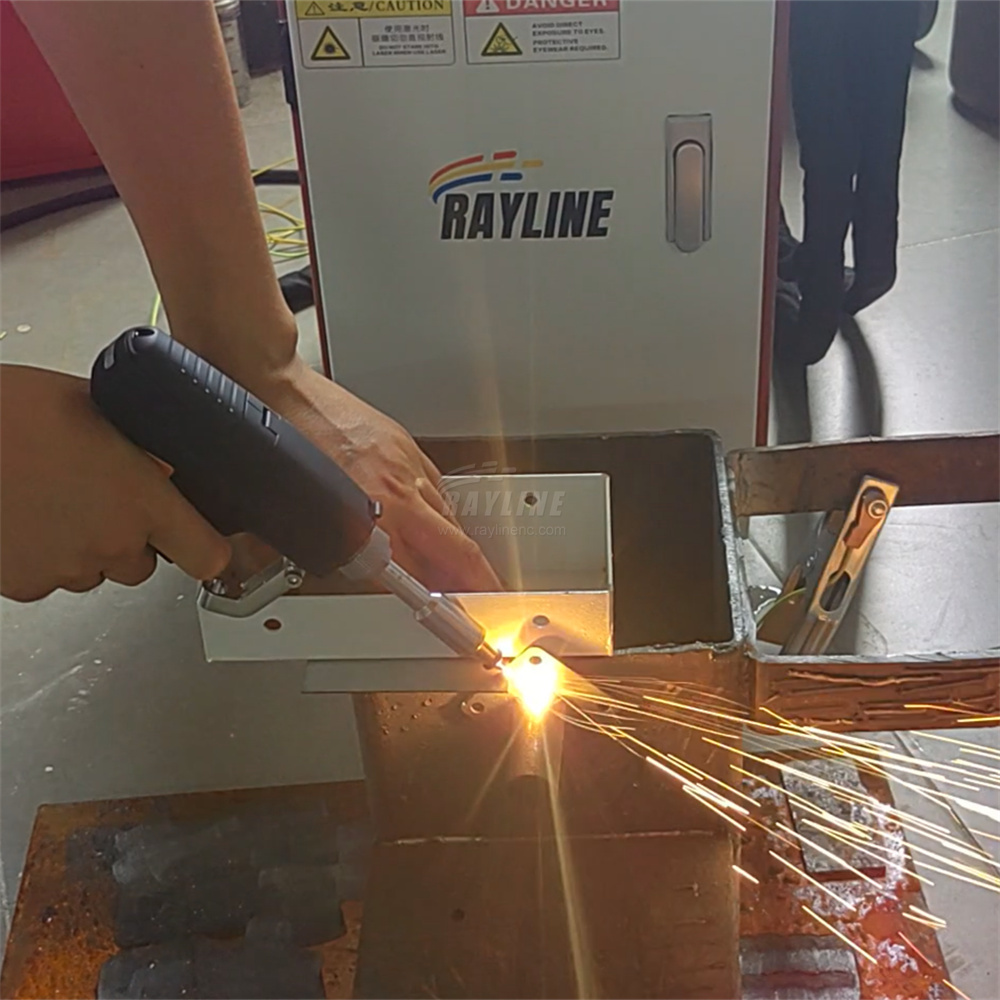 Nowa Mini Przenośna Spawarka L – Industrial Laser Cleaner recenzja i cena